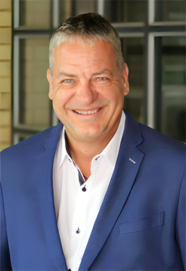 From bus driver to CEO... @MWiest_TDM, CEO of @TourvestDM, was recently featured on @_TheRealNetwork podcast, where he discussed the changes in the #TourismIndustry over the previous 5 years and what #DestinationManagement is all about. ➡ bit.ly/4aG08g4 #TourvestDM