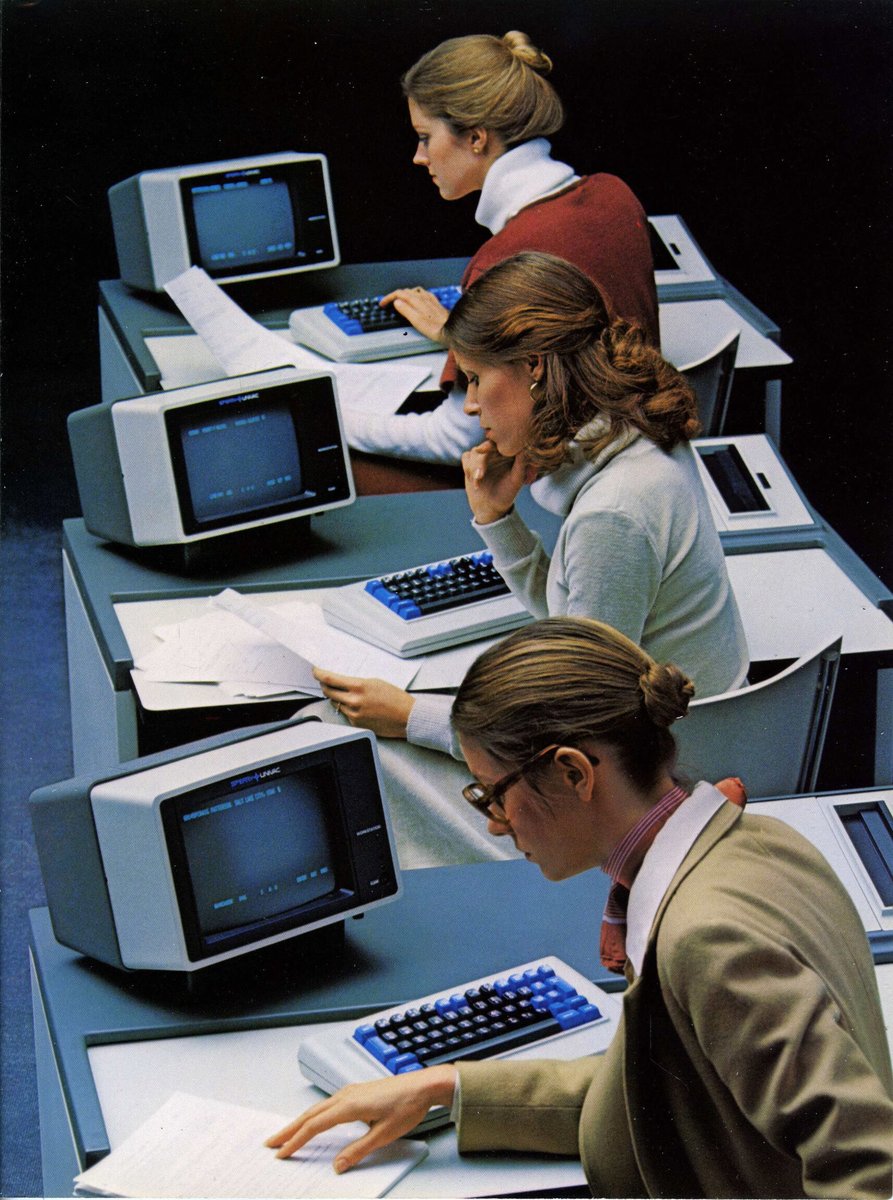 Univac Brochure 1978.

#vintagecomputing #vintage