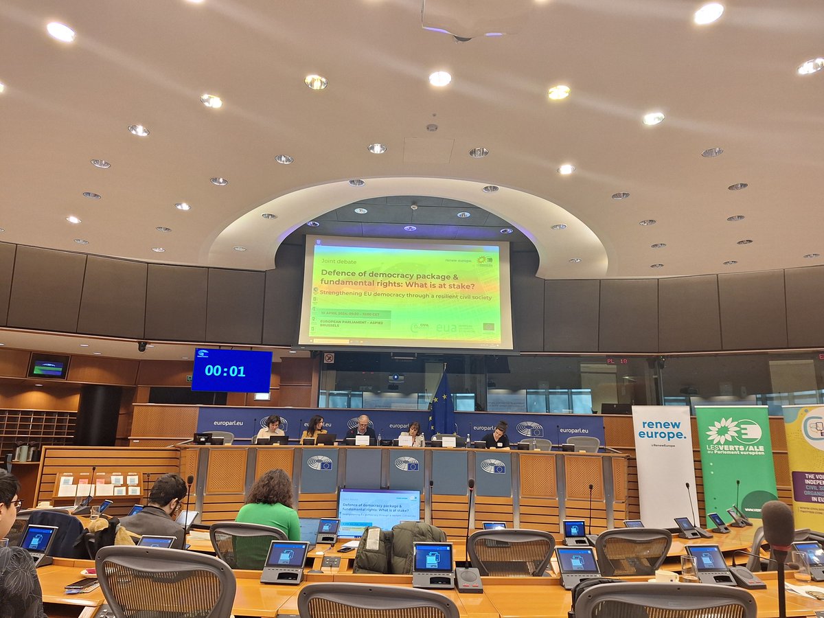 #HappeningNow: @EuCivilsociety @euatweets event on #DefenceofDemocracy package.

🔎Read our 🆕 position paper, where we detail why and how the proposal for the foreign interest representation directive should be reviewed to safeguard fundamental freedoms:
ecnl.org/publications/e…