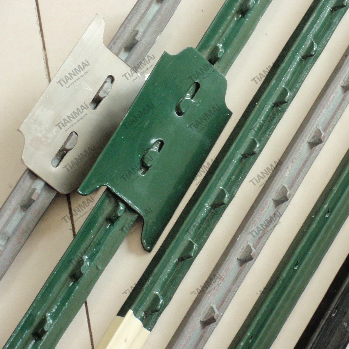 HebeiTianmai's tweet image. 🌿 Elevate your garden game with our top-tier hardware! Expertly crafted for the green thumb in you. Professional, precise, unparalleled. Grow with us! 🌼🛠️ #GardenGoals #TPost 🔗  bit.ly/3TVJFx8#tianmai admin@hbtianmai.com +86-0311-82621398