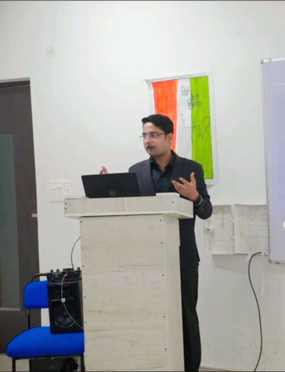 viveksemiliye's tweet image. “What you think you become. What you feel, you attract. What you imagine, you create” – Buddha

#respect #programe #honour #honourable #guest #society #photograph #professor #socialwork #buddha #noida #university #vivek