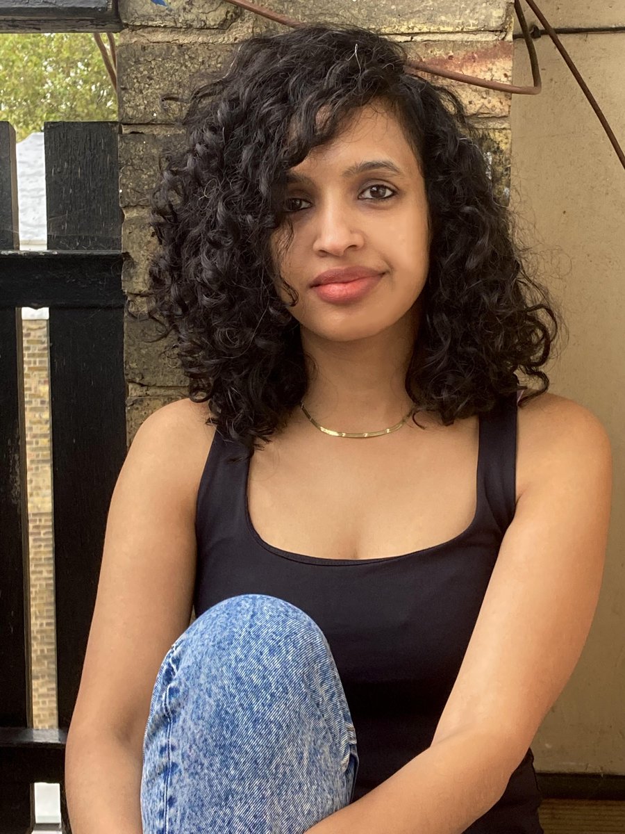 NEWS! We are delighted to announce that Janani Ambikapathy will be joining MPT as our new Editor, succeeding Dr Khairani Barokka: modernpoetryintranslation.com/announcing-jan…