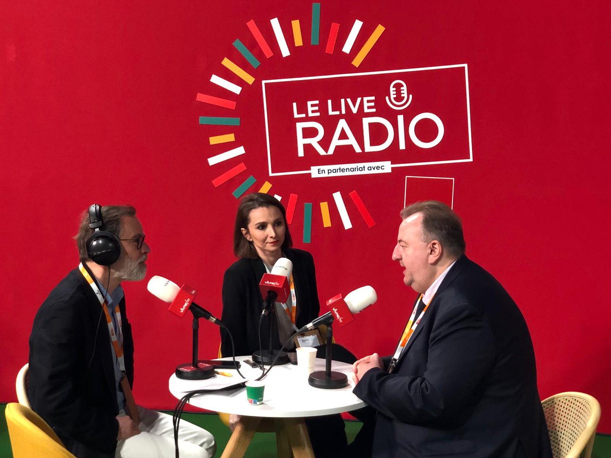 .@ROTH_CFECGC, Président de l'Agefiph au micro de @virevrefm 🎙 'L'Agefiph est présente à l'#InclusivDay pour indiquer qu'elle existe dans le paysage de la politique d'#emploi et des personnes en situation de #handicap' Ecoutez le podcast complet : urlz.fr/qdL6