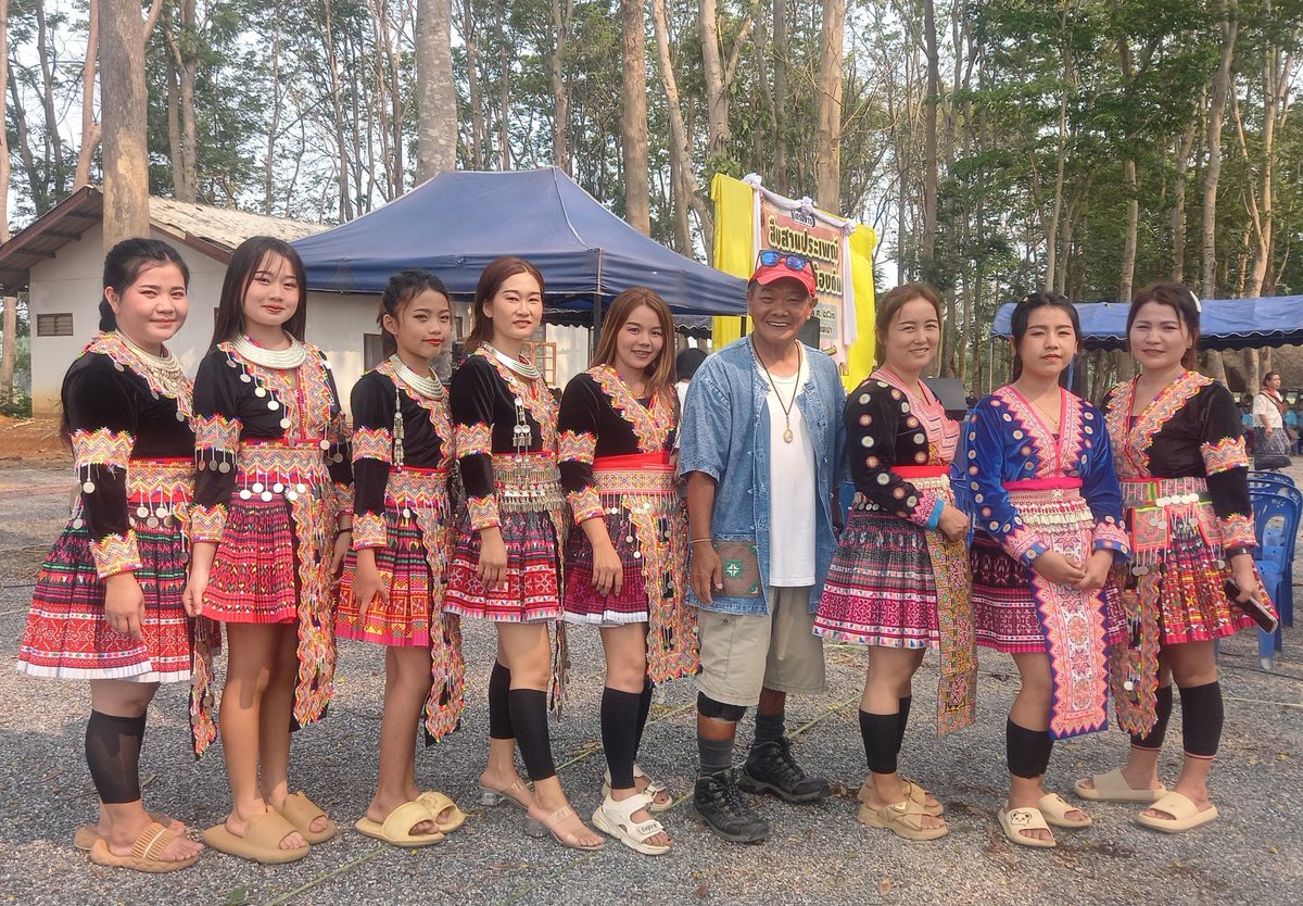 with a Hmong dancing group on Senior Citizen Sport Day 2567 (2024)

PongKham Resevoir
Chiang Rai, Thailand