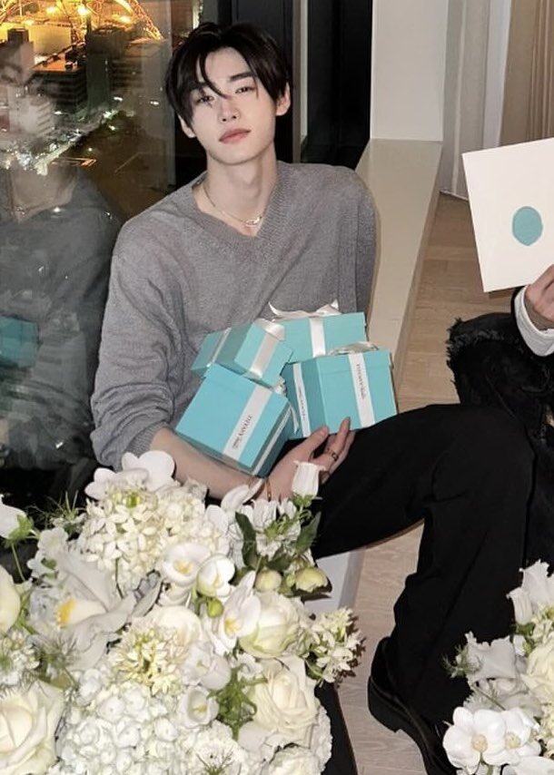 이렇게까지 느낌좋은남성분일필요없어 내가힘들어져