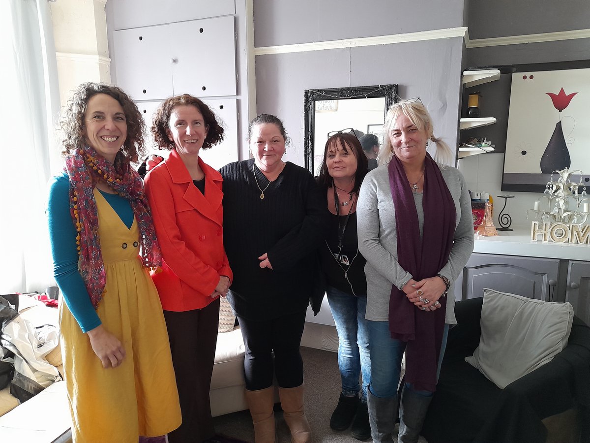 Yesterday we were thrilled to host local MP @AnnelieseDodds at our #WomensProject! This follows on from last month's @HomelessLink Parliamentary lobby, which saw 100+ organisations connecting to explore long-term solutions to #homelessness. #aspireoxfordshire #supportedhousing