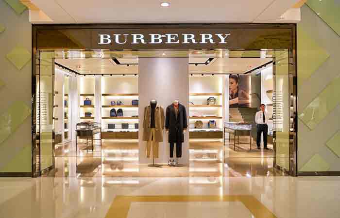 Burberry @Burberry reports 26.7% mean #genderpaygap for 2023 bit.ly/3xDkY0Z #paygap #bonuspaygap #ethnicitypaygap