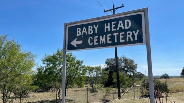 TEXAS- Anyone here from Texas? Thought so. This cemetary is in the heart of old timey Texas. No guns,steers and broncos here though. Respectful distance kept at all times. All times.