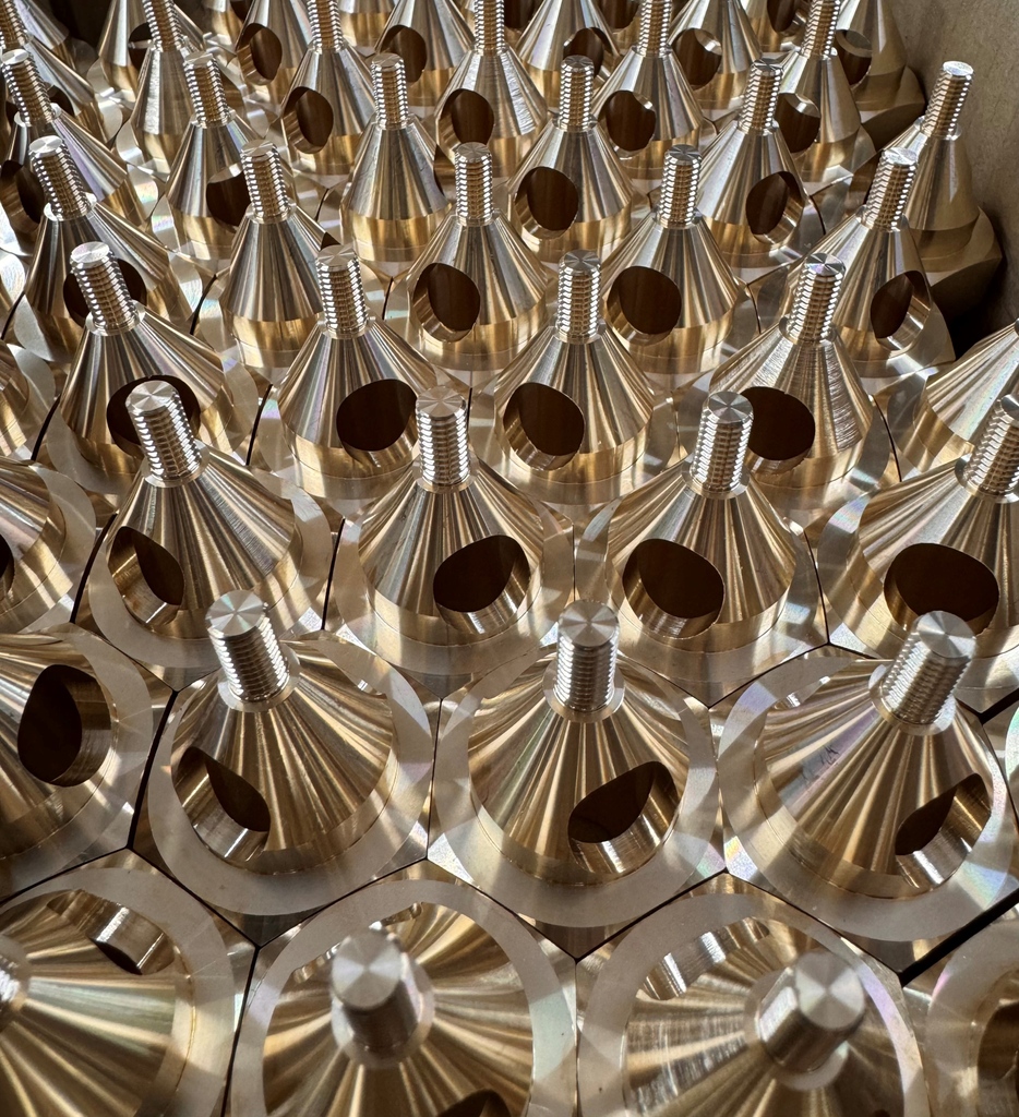 A host of brass breather bodies 😊 #RotaryUnions #swiveljoints #ukManufacturing #leamingtonspa #ukmfg #gbmfg #ukmanufacturer #engineers #engineering #maintenance