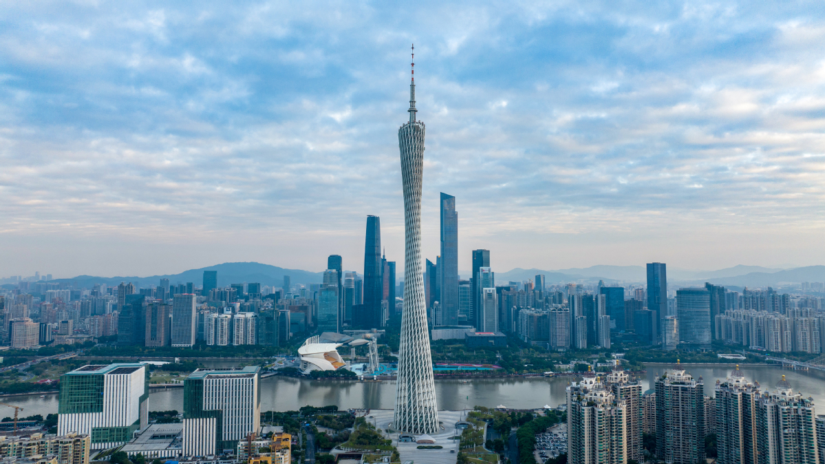 Led mainly by #AI, semiconductors and new energy, China developed 56 new unicorns in 2023, following the United States' 70 such firms, according to a global unicorn index released by the Hurun Research Institute. #InvestinChina brnw.ch/21wIGdR
