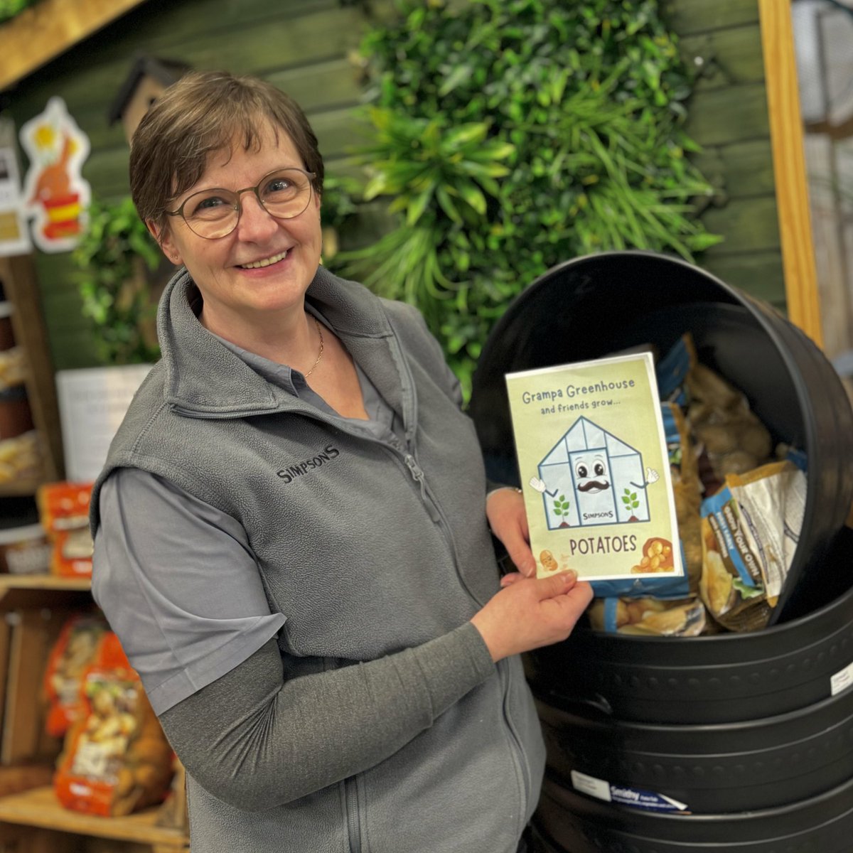 Introduction Grampa Greenhouse 🍅🥦

We are thrilled to launch our new series of FREE kids gardening booklets to help kids learn to grow fruit, veg &amp; more! This series was created by Pam in our team to honour her families beloved Grampa 🏡

Find out more: simpsonsgardencentre.co.uk/grampa-greenho…