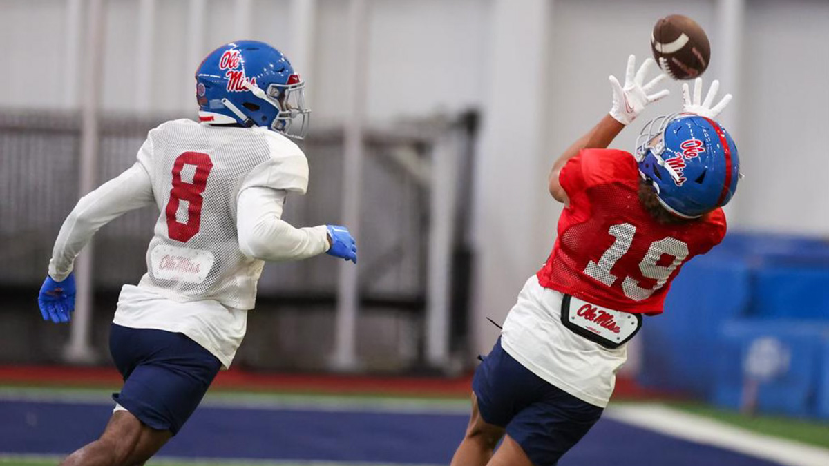 #OleMiss receivers Ayden Williams and Cayden Lee never gave the transfer portal much thought Story: on3.com/teams/ole-miss…