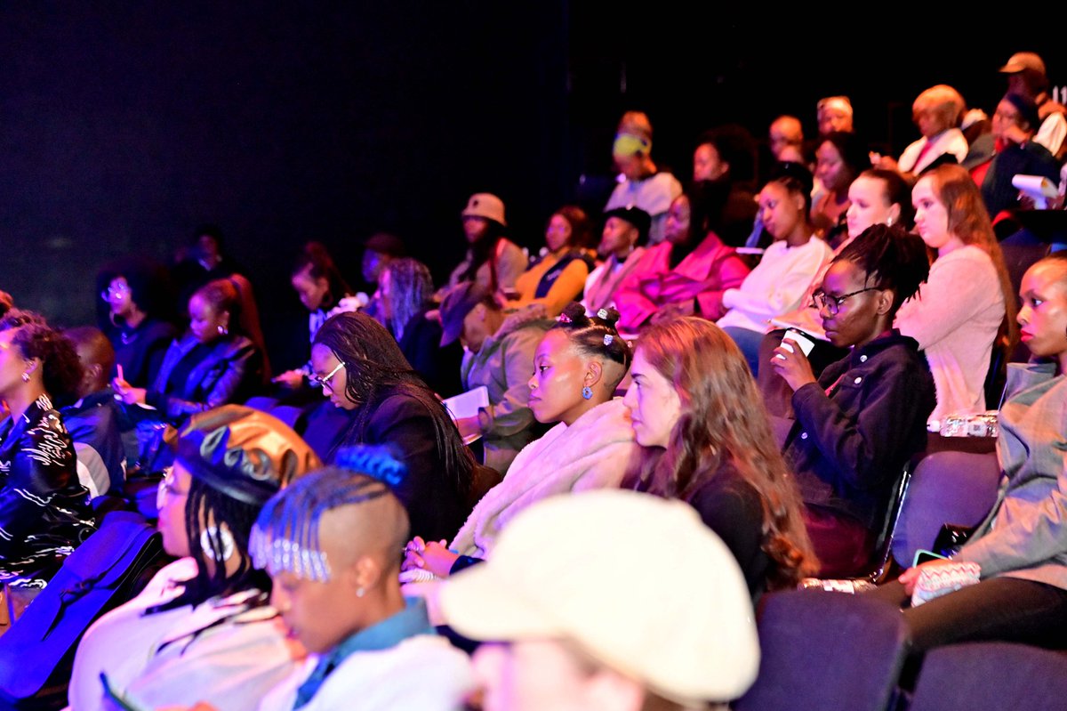 Kings and Queens showed up for the Business of Music Workshop in partnership with @SAMROMusic at the @joburgtheatre even with that rain🙏🏽🙏🏽 You could've chosen to stay home and be warm but you chose to show up❤ 📸 @juniorphotography_ #BusinessOfMusicWorkshop