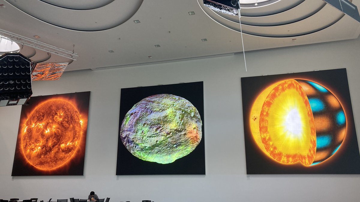 What an interesting day at the Max Planck Institute of Solar System Research @MPSGoettingen in Germany! I hope I could enthuse some about #Venus research with my talk, and I learned a lot from others in return. #VERITAS #EnVision #science  #MaxPlanckInstitute @maxplanckpress