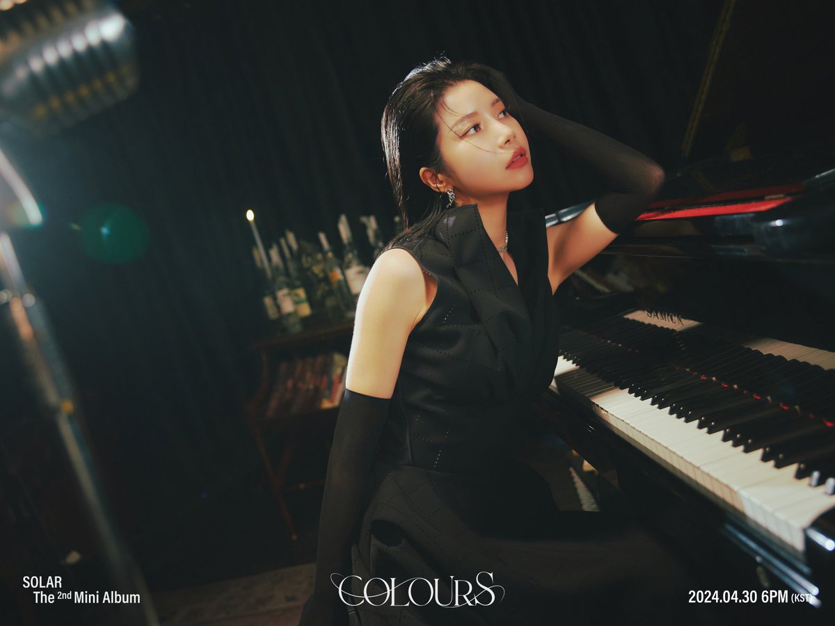 [#솔라] 솔라 (Solar) 2nd Mini Album [COLOURS] 🎹 COLOURS PHOTO 🎹 🎹 Ebony Black 🎹 2024.04.30 6PM (KST) RELEASE✔ #마마무 #Solar #COLOURS