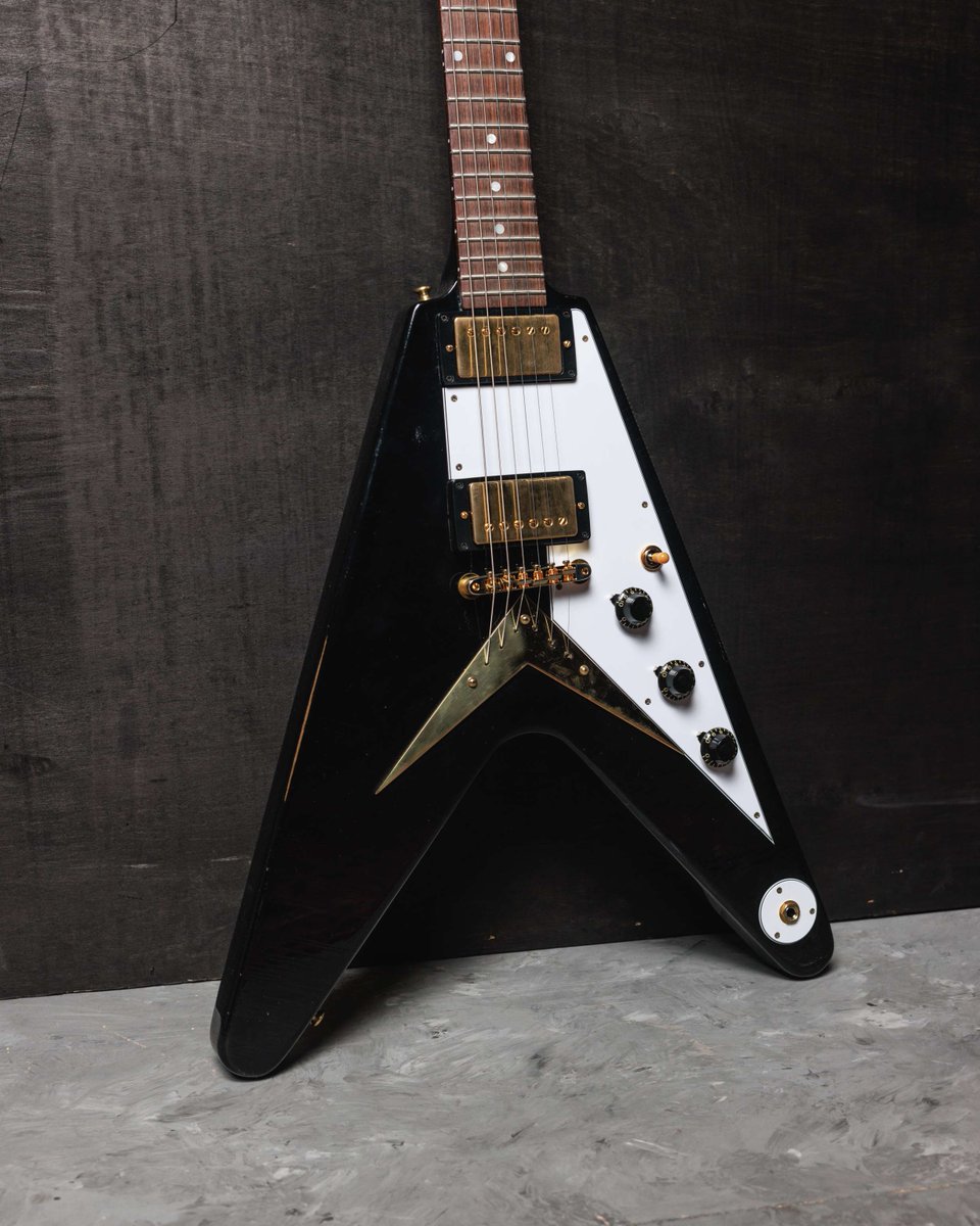 A dream version of the 1958 Korina Flying V - in a tuxedo. Check out this expertly crafted 1958 Korina Flying V in Ebony and MORE stunning new arrivals and exclusives, HERE: ow.ly/Lf6h50R5XJv #gibson #gibsoncustom #newarrivals