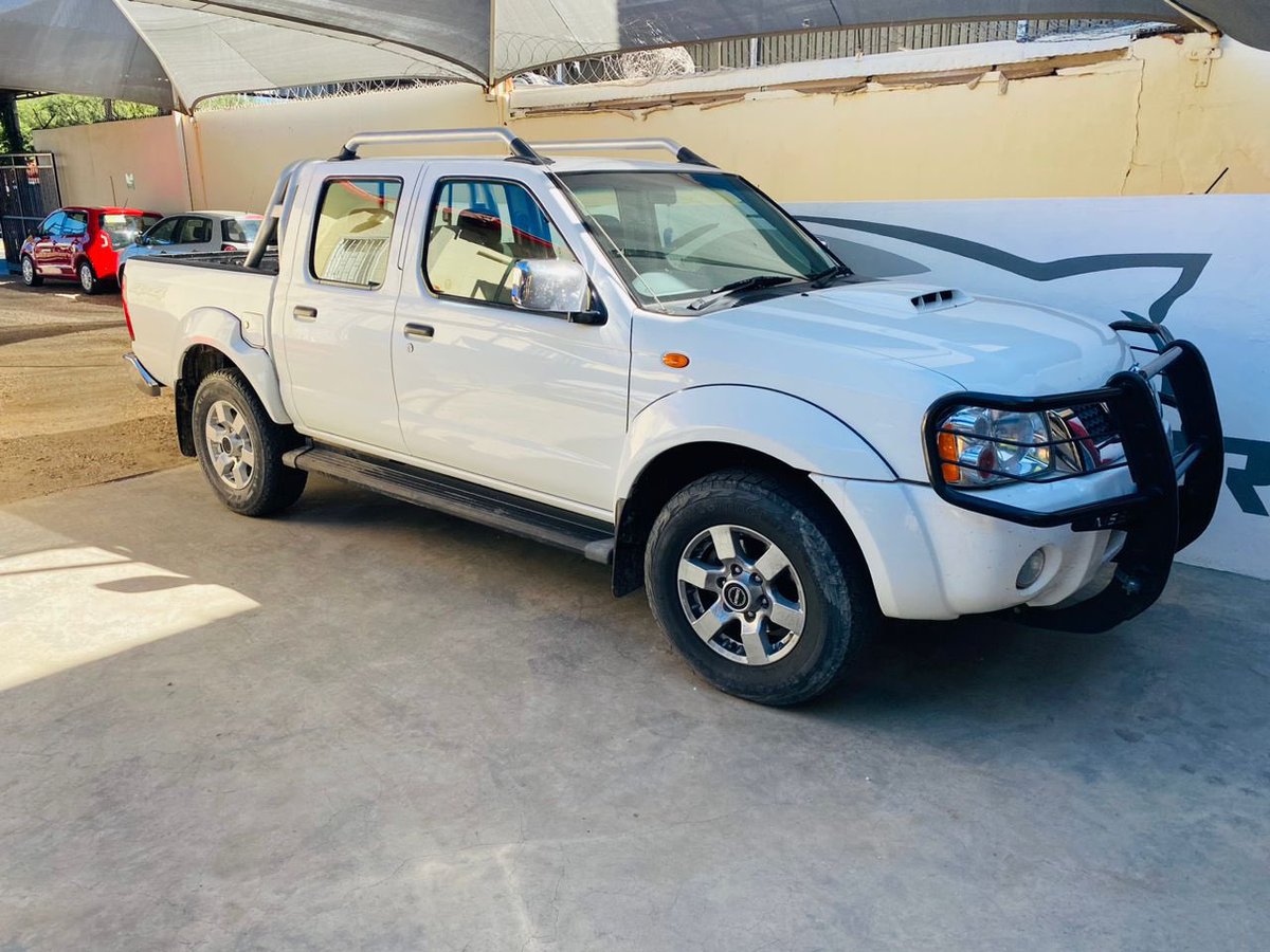 Nissan NP300
2018 Model 
Diesel  4*4
Cash or bank finance 
N$249 000
+264817750075