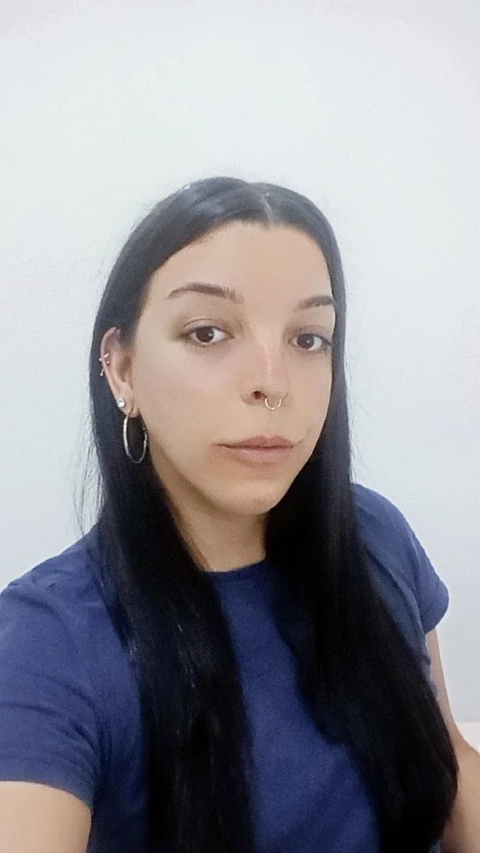 pablouuuuuu's tweet photo. Em uma breve entrevista ao portal, Júlia reforçou a importância do governo no desenvolvimento da ciência e tecnologia, e alertou sobre a falta de emprego nessas áreas. Ademais, sobre a nova realização pessoal disse: “apaixonada no novo cabelo” https://t.co/wVFKOCZdDw