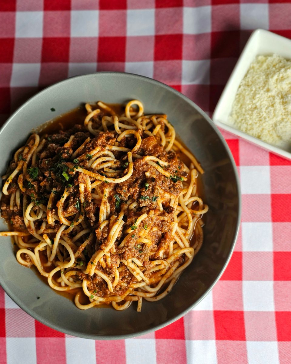 Bolognese: The answer to 'What's for dinner?' and most of life's questions.

#Bolognese #Pasta #LovePasta #PastaLover #SpaghettiBolognese #italianPasta #Classic #LifeQuestions #WhatsForDinner #ItalianCuisine #ItalianFood #Food #Foodie #FoodLover