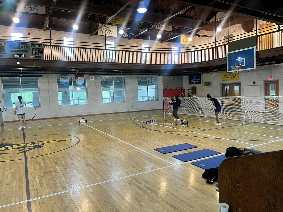 A little insight on Miss. Wall‘s Boot Camp today in Lifetime Sports. These future leaders worked out really hard today! @WakeGirlsLead #sweatnotears #gettingrightforthesummer #exercisingequalsbetterhealth