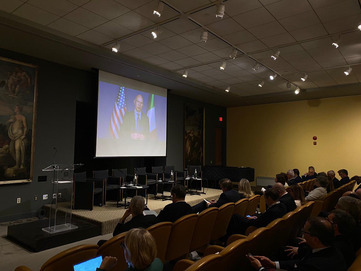 “I’m proud to say the relationship between the United States and Italy is as strong today as it has ever been. We stand together as allies, partners, and friends.” We can't agree more with @USAmbItaly Markell @AmbasciataUsa 🇮🇹🤝🇺🇸 @consiusa