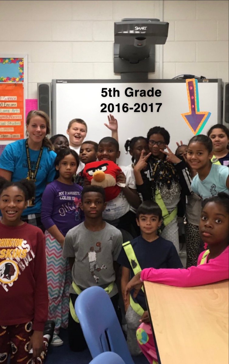 Saw a former 5th grade student today at Tropical Smoothie! She’s 18 now 😭