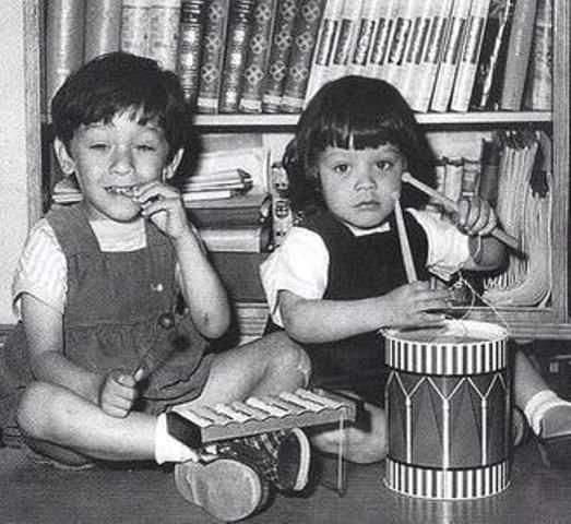 🎶Decades Of ROCK🎶 tweet media