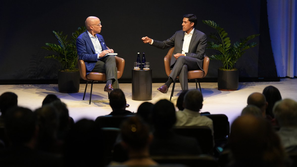 Last night I joined Darren Walker for an #IdeasatFord conversation on #BigBets. Darren knows that to make large-scale change happen, you need determination, creativity, and optimism. If you want to make big bets of your own, join our community. rockefellerfoundation.org/big-bets/join/