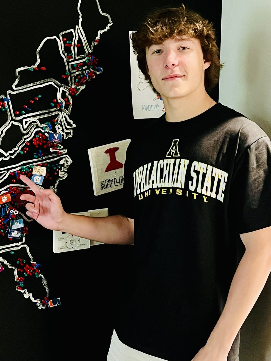 It’s official! Justin is a #mountaineer. He’s excited to attend @appstate in the fall! Congratulations 🎉🎊🎈 #mvpins @Aerial_MVS @Erin_MVS @Alejandro_MVS