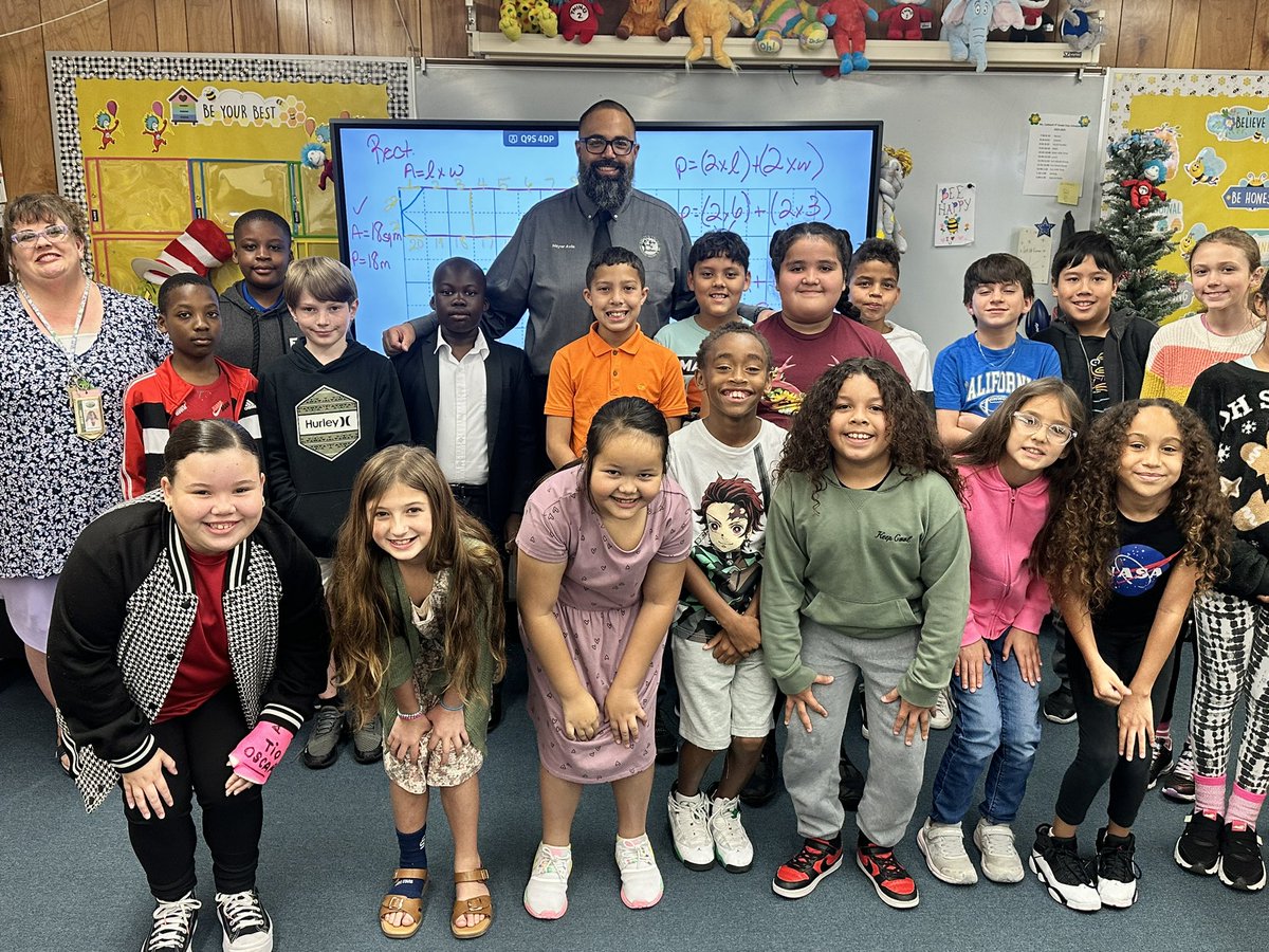 Shining example of bravery and compassion from @spiritbelieves’s Ms. Caldwell’s 4th-grade class! 🌟 Despite a scary situation, these incredible students showed remarkable maturity and quick thinking when their substitute teacher needed help. They acted swiftly, working together…