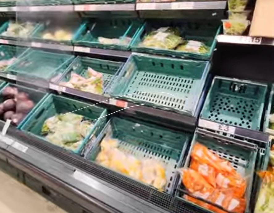 Reports of food shortages almost hourly now.
We have had to allocate a volunteer full time, dealing with the chaos and providing counselling and advice.

We are declaring a Code Red Food emergency.
Contact RHG for information and advice.

#EmptyShelves