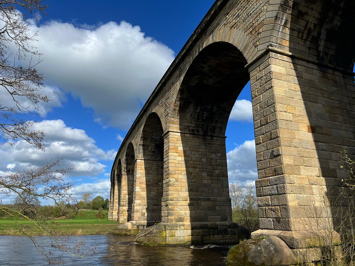 Arthington viaduct on the Leeds to Harrogate railway line, built 1845-9 (4.21pm, 6th April 2024) #arthingtonviaduct #arthington #railway #architecture #landscape #landscapephotography #riverwharfe #wharfedale #iphonephotography #iphone13mini