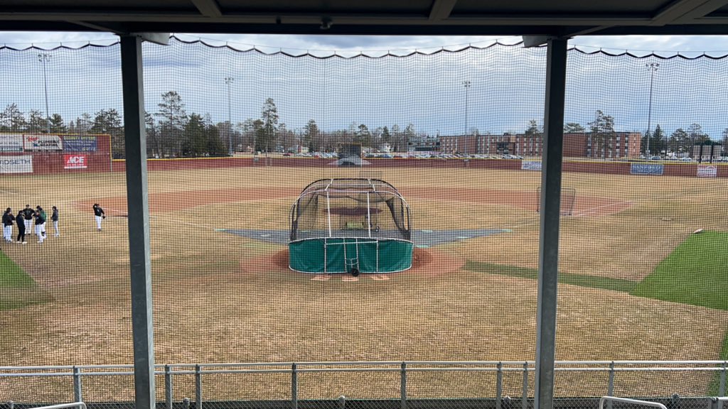 Home opener for <a href="/BSUBeaversBase/">Bemidji State Baseball</a> today at 12:00pm central time!

Tune in for the doubleheader!

nsicnetwork.com/bsubeavers/