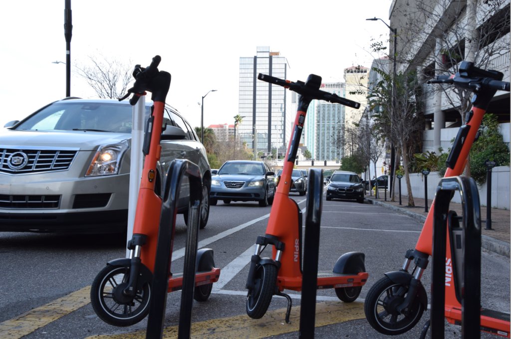 🛴🛴🛴   Tampa introduces fines to put a halt to poorly parked e-scooters 

👉 cities-today.com/tampa-introduc…

@CityofTampa #escooters #micromobility #urbanmobility #parking