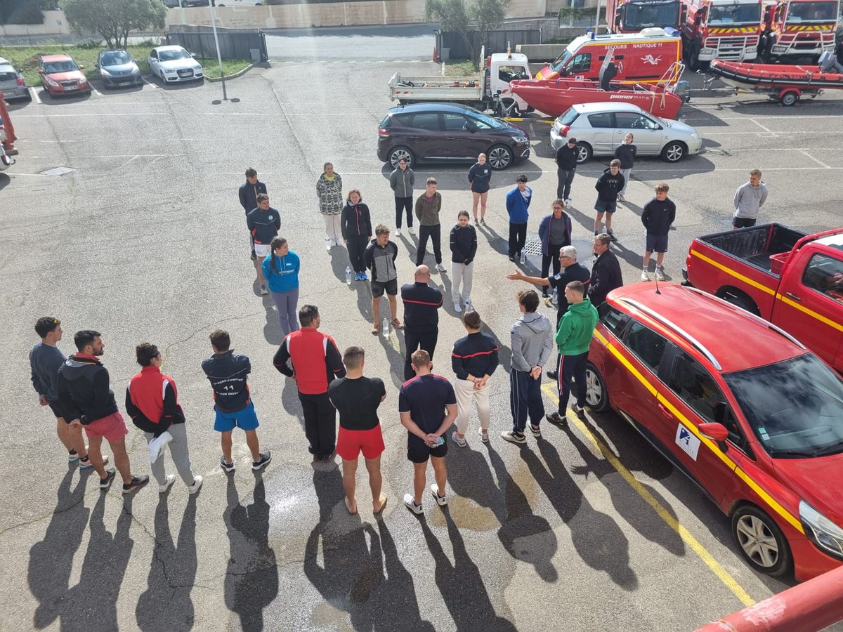 La première session de formation « surveillant de baignade et d’activités nautiques » (SBAN) a débuté ce jour pour 21 stagiaires encadrés de 8 anciens SBAN,4 séquences auront lieu pour former environ 160 saisonniers répartis sur 21 communes sur le littoral et eaux.