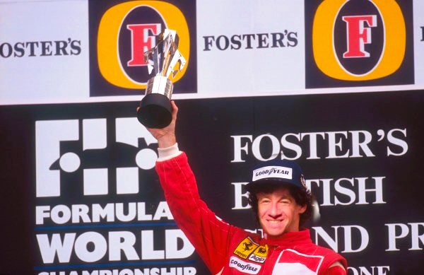 18/7/993 #F1 News DAVIES GOADS MANSELL TO JOIN HIM AT FERRARI #GP2Joey has publicly goaded rival Nigel Mansell to join him at #ferrari in 94, saying: 'Is he brave enough to return? I don't know. But why not? Let's see if the tummy he's grown over there from food keeps him fast!
