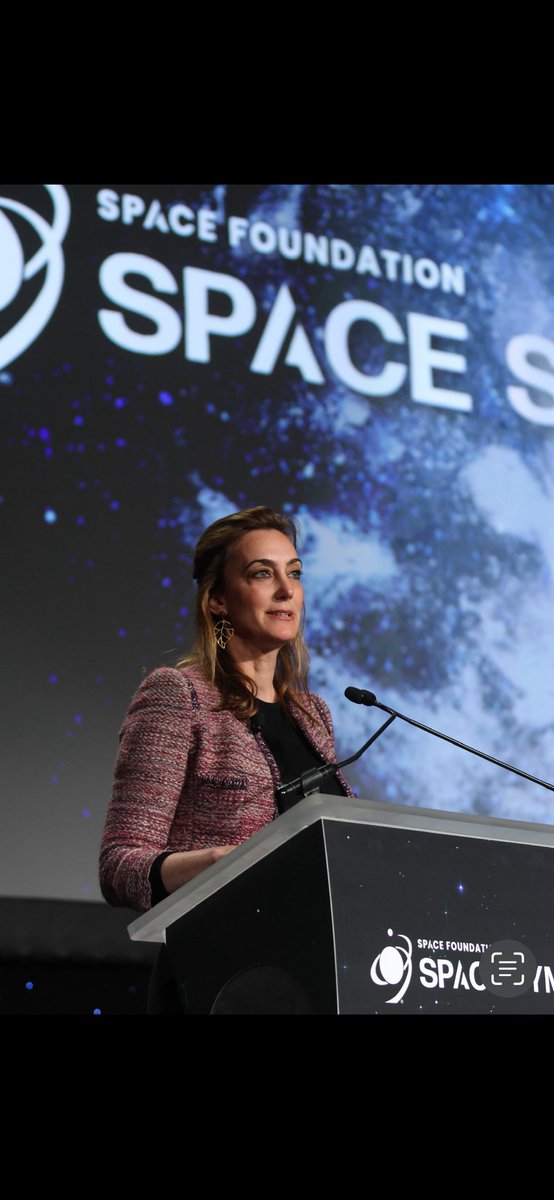 Over the moon to have spent the last few days discussing about all things space 🛰️ at the #SpaceSymposium @SpaceFoundation. With over 10,000 participants in attendance, I engaged with friends and partners to put the 🇪🇺 further on their space map.