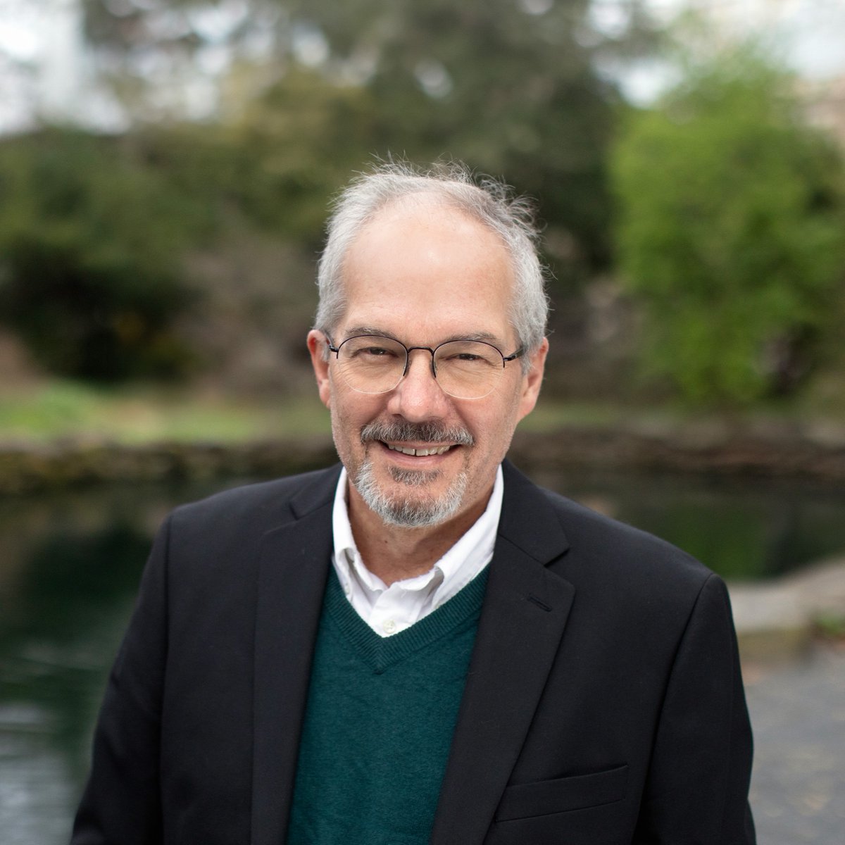 Paul Sniegowski Ph.D. will become the 21st President of Earlham College and Earlham School of Religion on Aug. 1. He is currently the Stephen A. Levin Family Dean of the College of Arts and Sciences at the University of Pennsylvania. Read more here: bit.ly/3JdL1yE