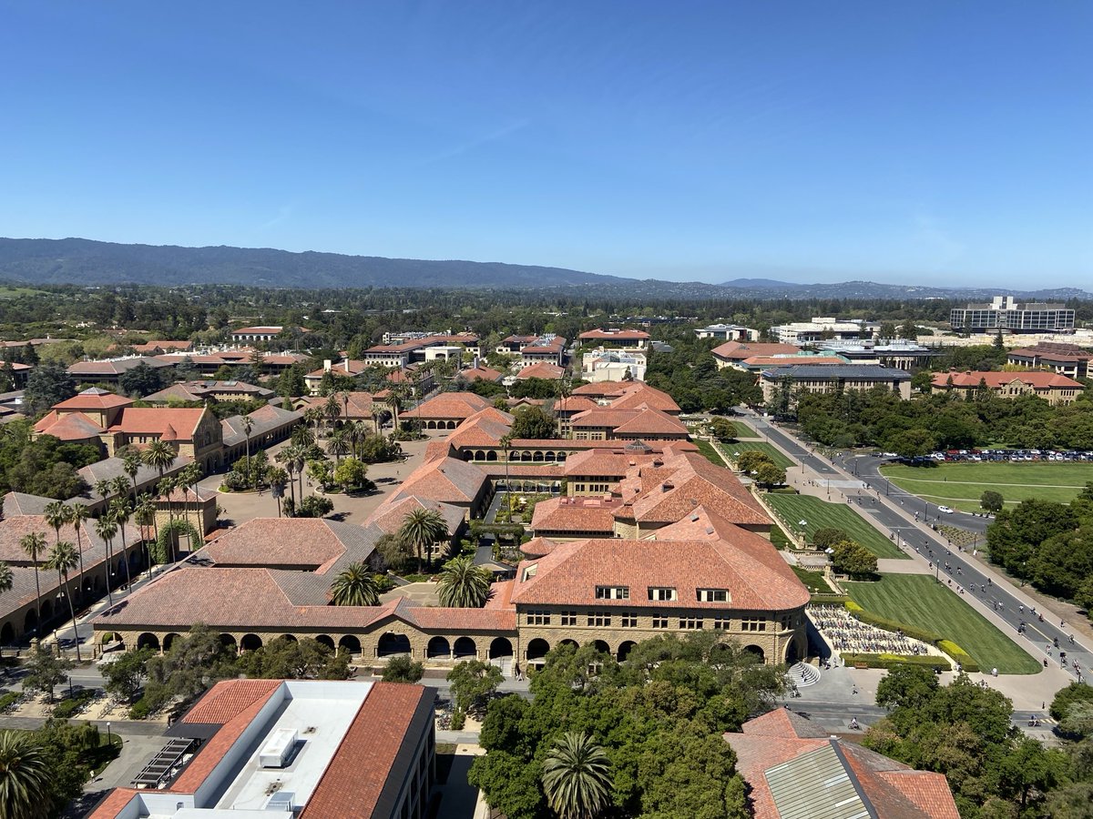 Blue skies in California; at Stanford for talks with ⁦⁦@WolfsonCollege⁩ alumni on lithium production, fusion technology, and Greek athleticism…