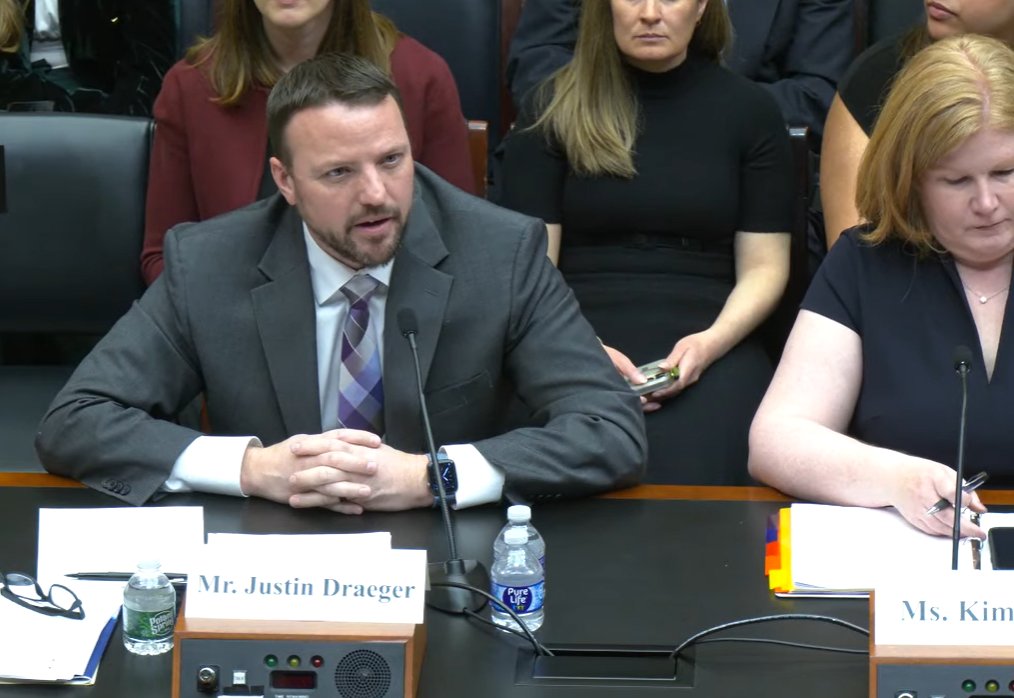nasfaa's tweet image. This morning, NASFAA President and CEO @justindraeger testified before the House Subcommittee on Higher Education and Workforce Development on the 2024-25 FAFSA rollout. Read his written testimony: nasfaa.org/uploads/docume…