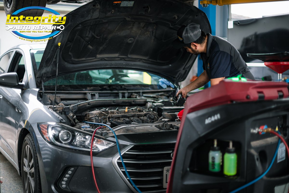 Is your vehicle summer ready?🌞
With just a few more months till Summer officially starts, have our team make sure you're ready to beat the heat! 
#integrityautorepair #rgv #edinburgtx #automotiverepair #vehiclediagnostics #acrepair