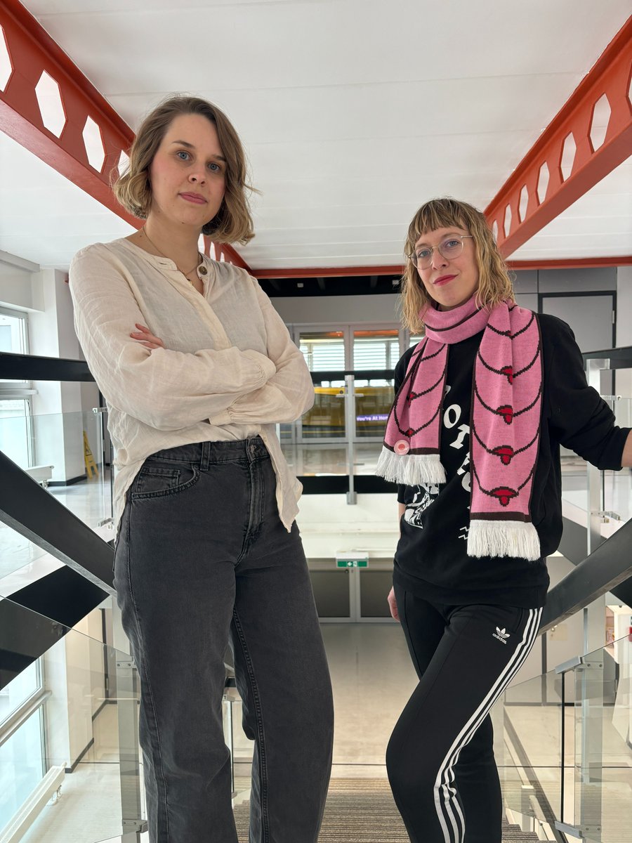 Machtmissbrauch in der österreichischen Kulturbranche ist das Thema des Stücks "Nestbeschmutzung". Die Theatermacherinnen Anna Wielander <a href="/annawiela/">Anna Wielander</a> und Jennifer Weiss sprechen heute in OK FM4 darüber.