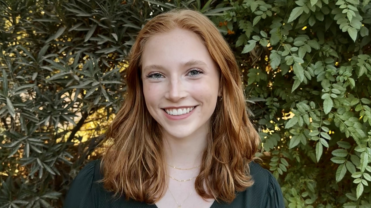 Lydia Dawson, a political science senior, is presenting her thesis on how public officials’ Instagram comments and gender affect their public perception at the National Conference on Undergraduate Research this week! Read more @asunews: news.asu.edu/20240214-law-j…
