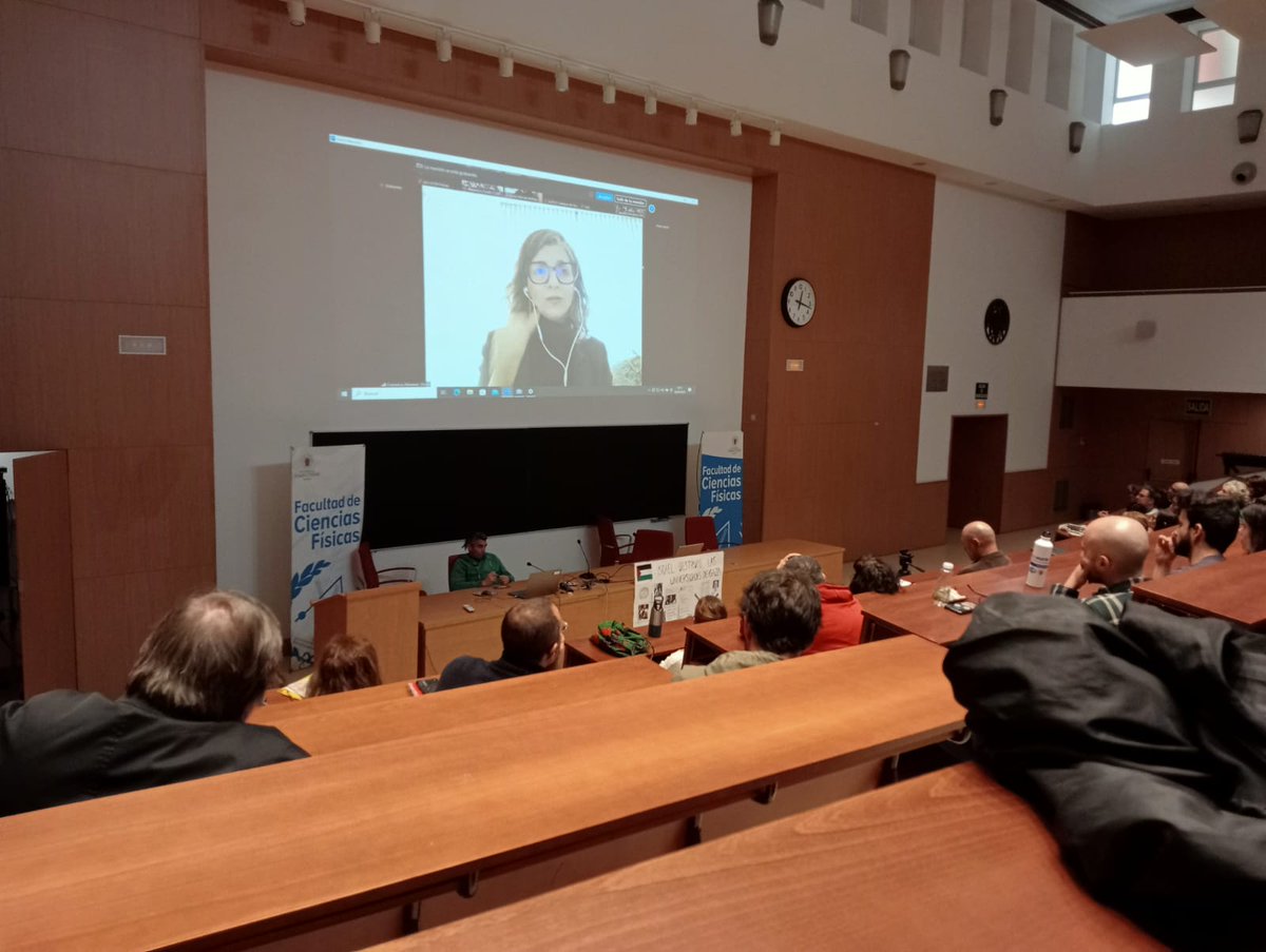 Más de 40 universidades españolas participando de la videoconferencia de @FranceskAlbs con su propio debate luego. Gran iniciativa de @RedxPalestina. ¿Cuándo la @CrueUniversidad y las autoridades academicas se enfrentarán al genocidio en Palestina? Basta ya de mirar a otro lado.