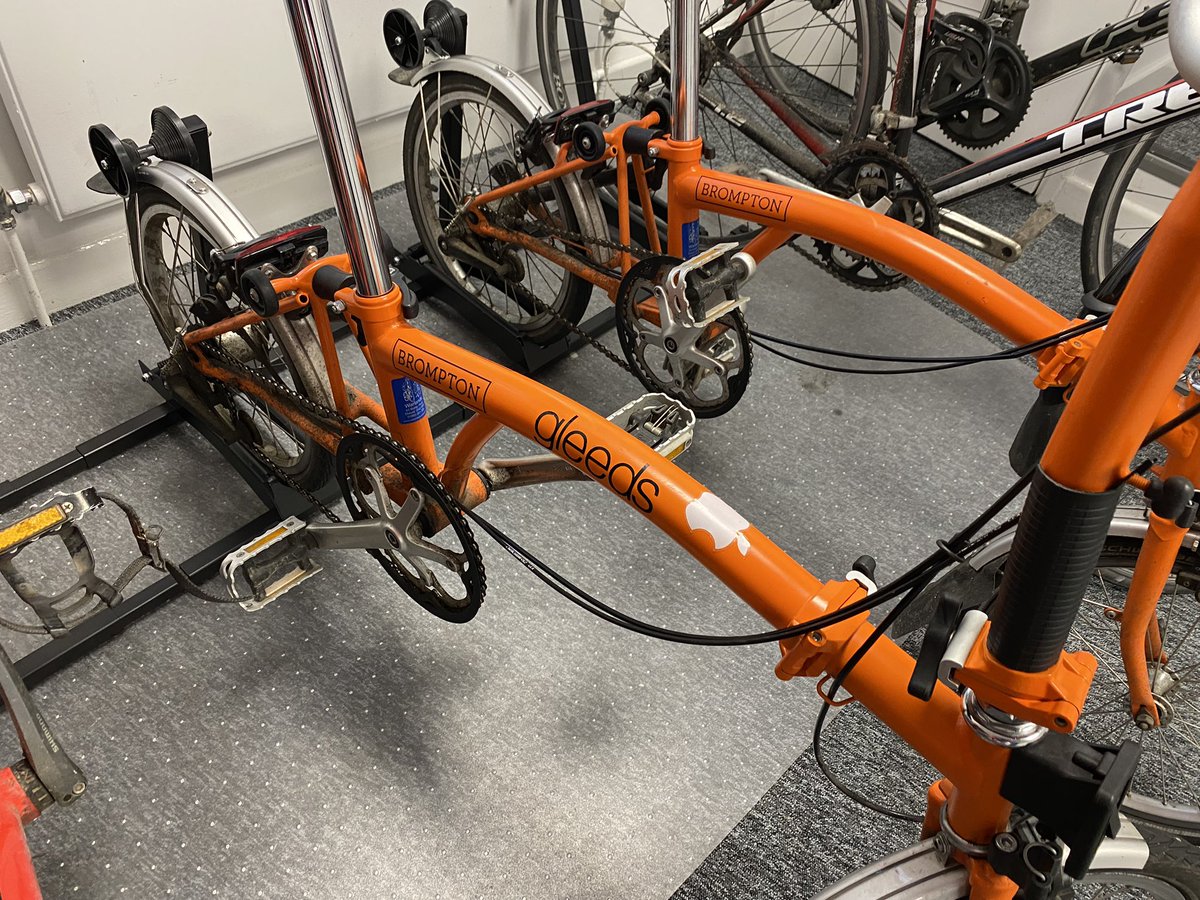 Love the @GleedsGlobal branded #Brompton in our #Oxford office #SustainableTransport 🚴