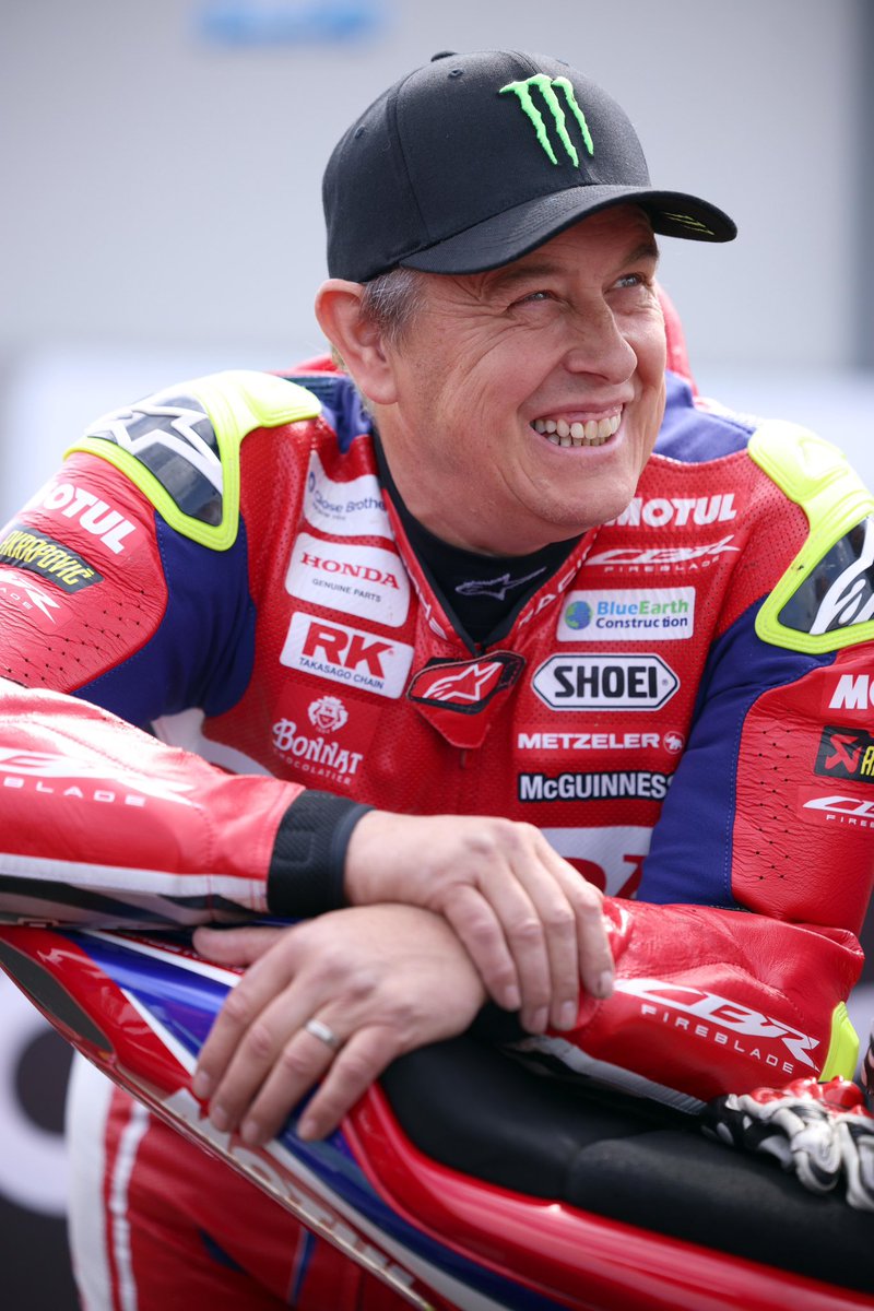 When John McGuinness walks on to the grid of this year’s @briggs_niroi North West 200 during May 6-11 race week, the Morecambe man will be celebrating a very special anniversary at the north coast event. @jm130tt Full story. tinyurl.com/2yngnlvl @HondaRacingCBR