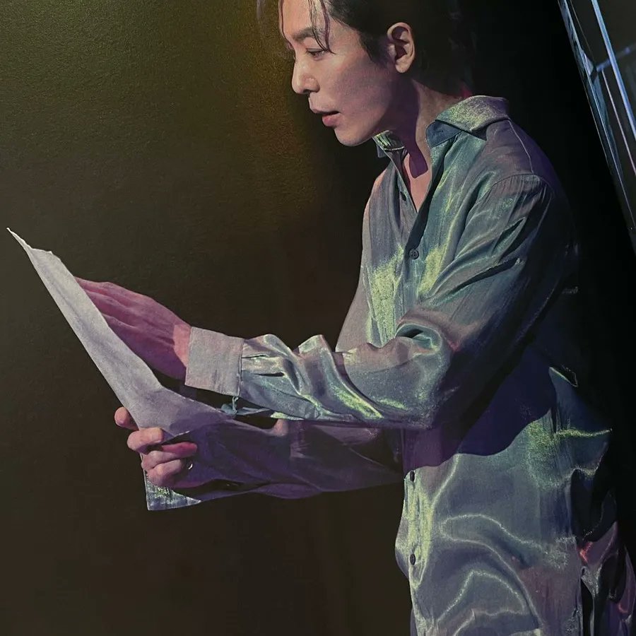 The photos from the musical booklet was posted by (rlawodnrl). The second pic with gun 🥵, the bullet have already fired and it hit 🎯 on my heart ❣️#kimjaewook #kimjaeuck #jaeuck #kimjaeuck  #jaeuck #jaewookkim #jaeuckkim #キムジェウク #DeathsGame #김재욱 #pagwa #damagedfruit