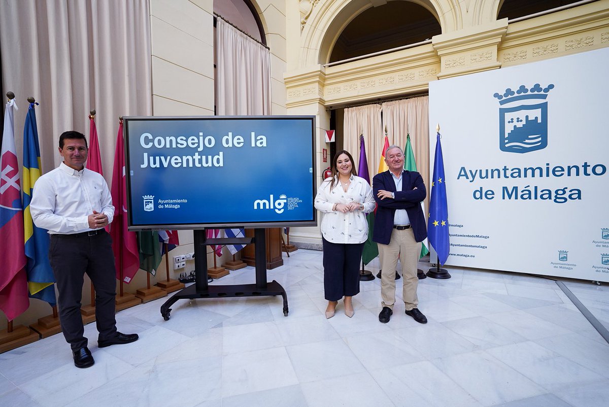 La ciudad de Málaga contará con un consejo municipal específico para la juventud. La concejala de <a href="/MalagaJuventud/">Área de Juventud</a>, <a href="/Mmercedesmartin/">Mercedes Martín</a>, ha informado sobre el nuevo órgano participativo que se someterá a su aprobación en la próxima sesión del Pleno del Ayuntamiento.