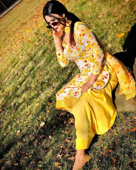 ResearchFraise's tweet image. You can anything regarding stock market updates. 

Most Welcome in #DirectMessage only.

But replies will be given to those who like/repost my further for others. 

The chart will be posted only on Important stocks of in news or trends.