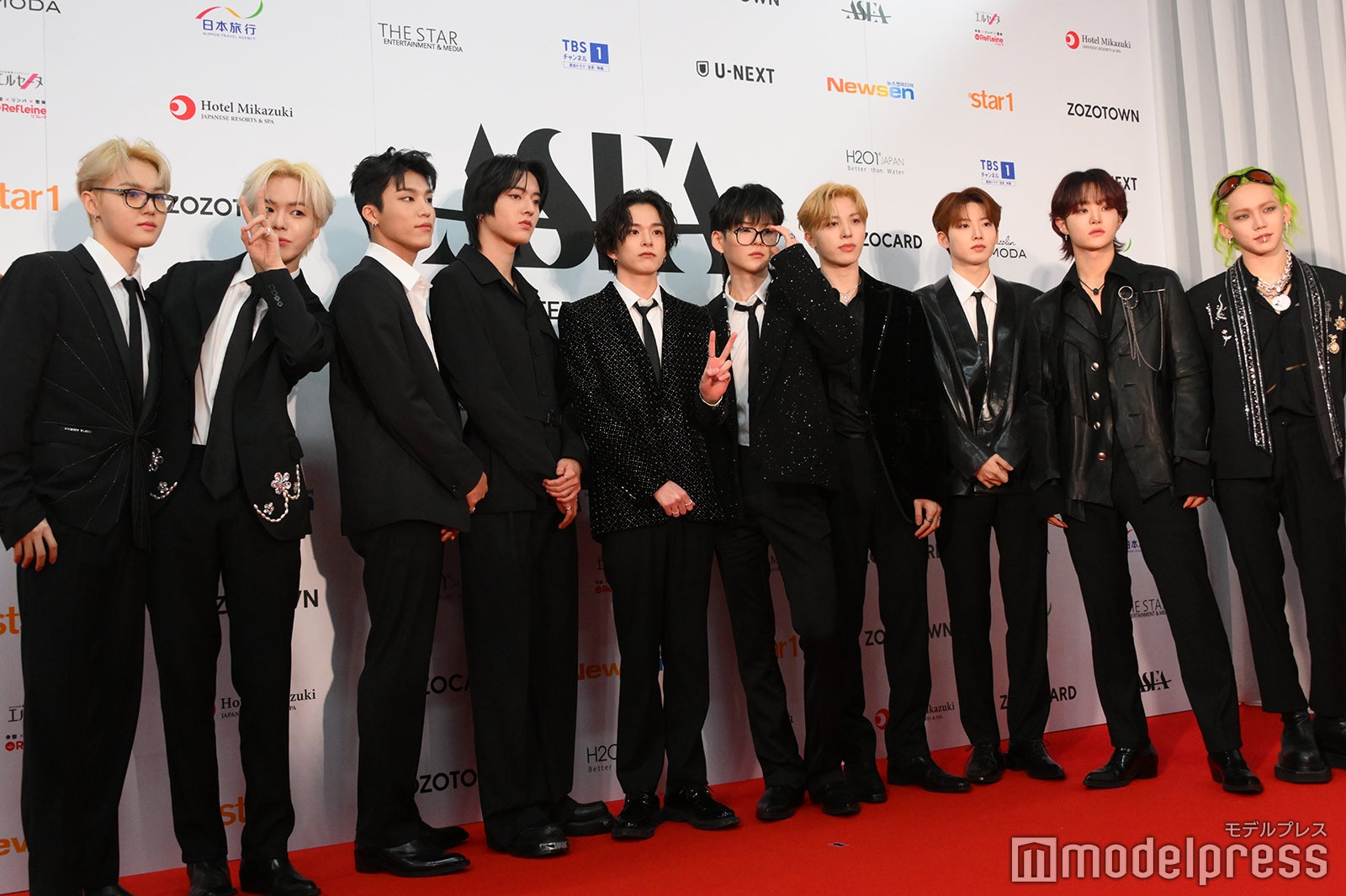 GKzDb3Pa0AA5bdY?format=jpg&name=large